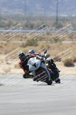 media/Oct-02-2025-Racers Edge (Thu) [[2c91cb6ab3]]/3-B Group/Session 3-Turn 16 (12pm)/